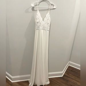 Wedding dress